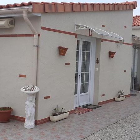 Le Petit Plessis Cure Villa Liré Eksteriør billede