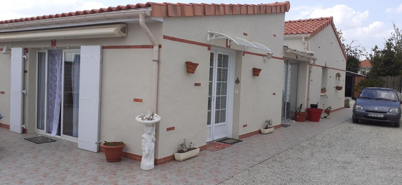 Le Petit Plessis Cure Villa Liré Eksteriør billede